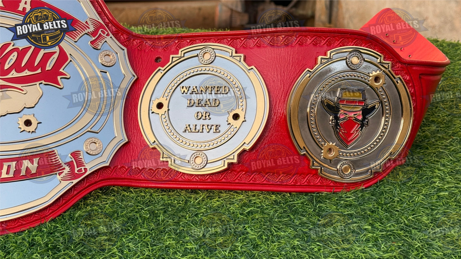 Custom Texas Championship HD Belt with mirror polished center and ornate borders