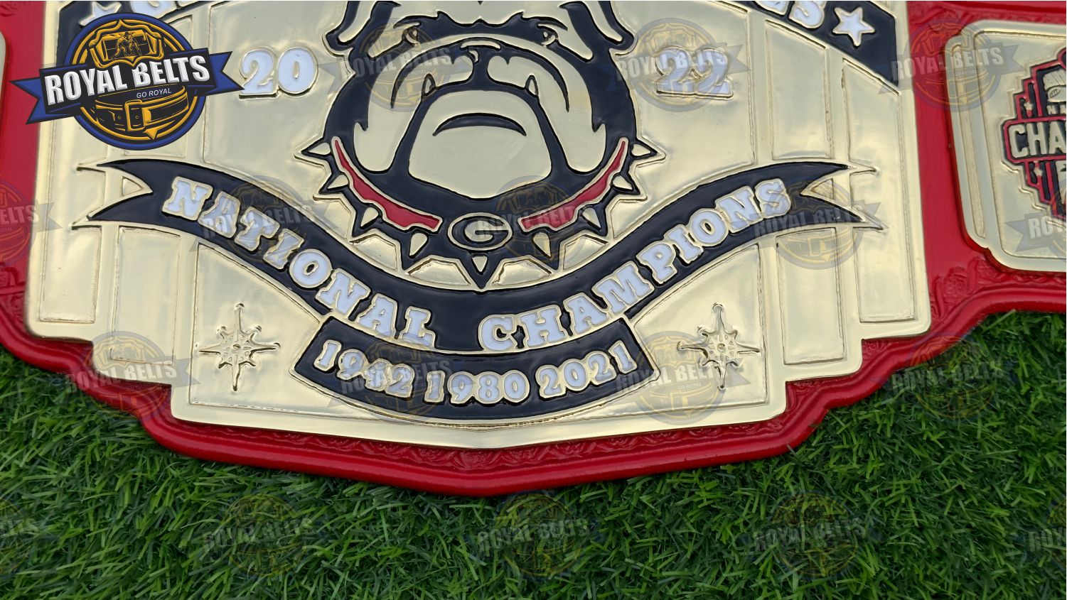 Georgia Bulldog Football Title Belt New Logo adult size fan gear display belt Designed by Royal Belts