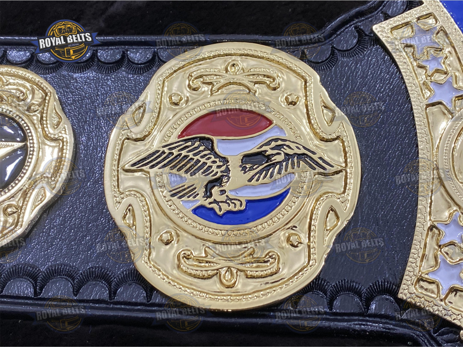 HWF US wrestling belt with mirror finish gold plates, snap fit black leather strap, raised emblem