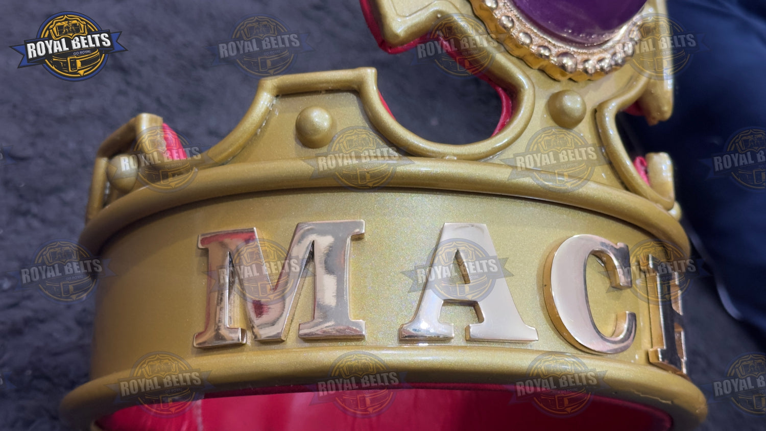 Randy Savage Macho Man crown legendary WWE inspired collectible