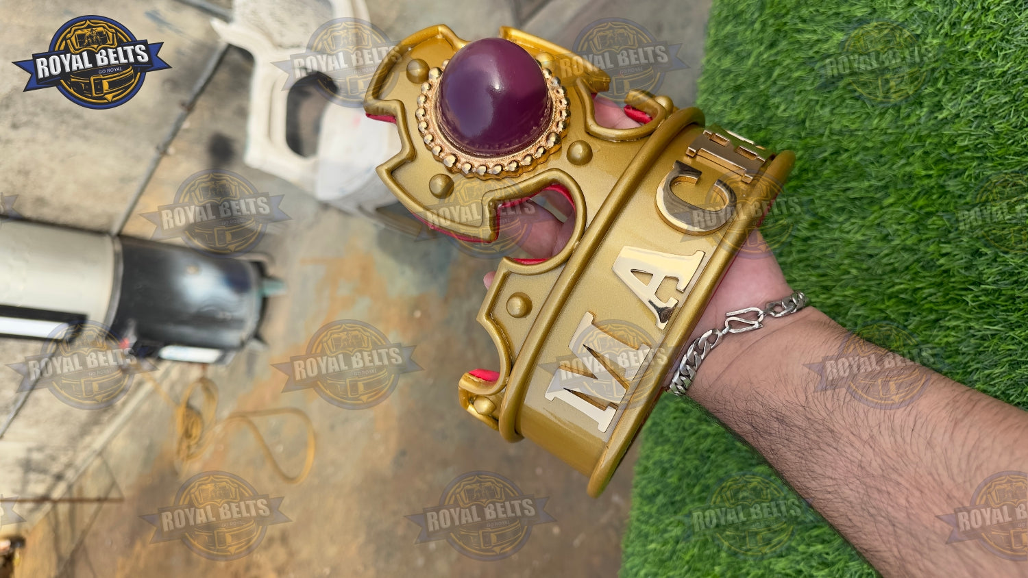 Randy Savage Macho Man crown collectible for wrestling enthusiasts