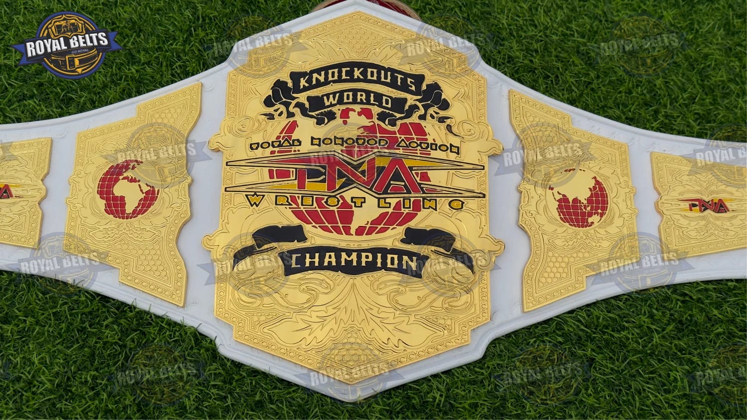 TNA World Wrestling Championship Title Belt with polished gold center plate and white leather strap Manufacture by Royal Belts