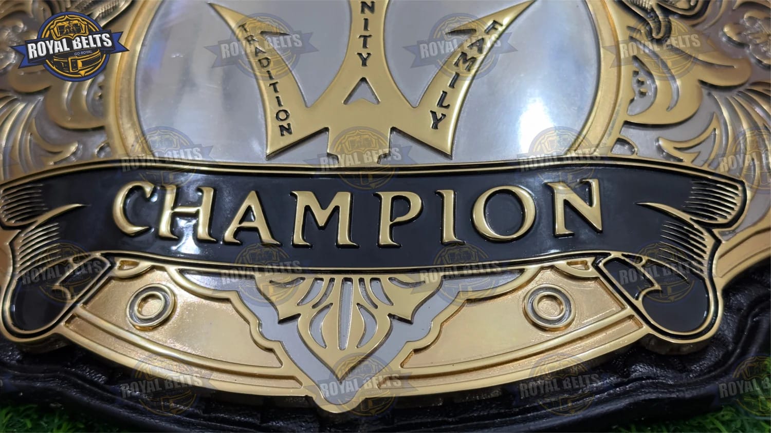 TSW heavyweight title belt featuring thick metal plates and CNC detailing