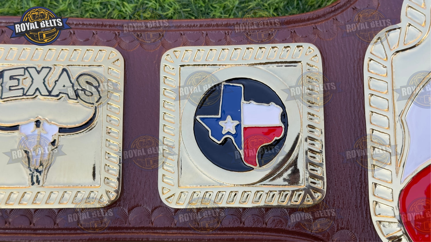 Texas wrestling belt with engraved side plates, mirror polished gold, thick stitched leather strap
