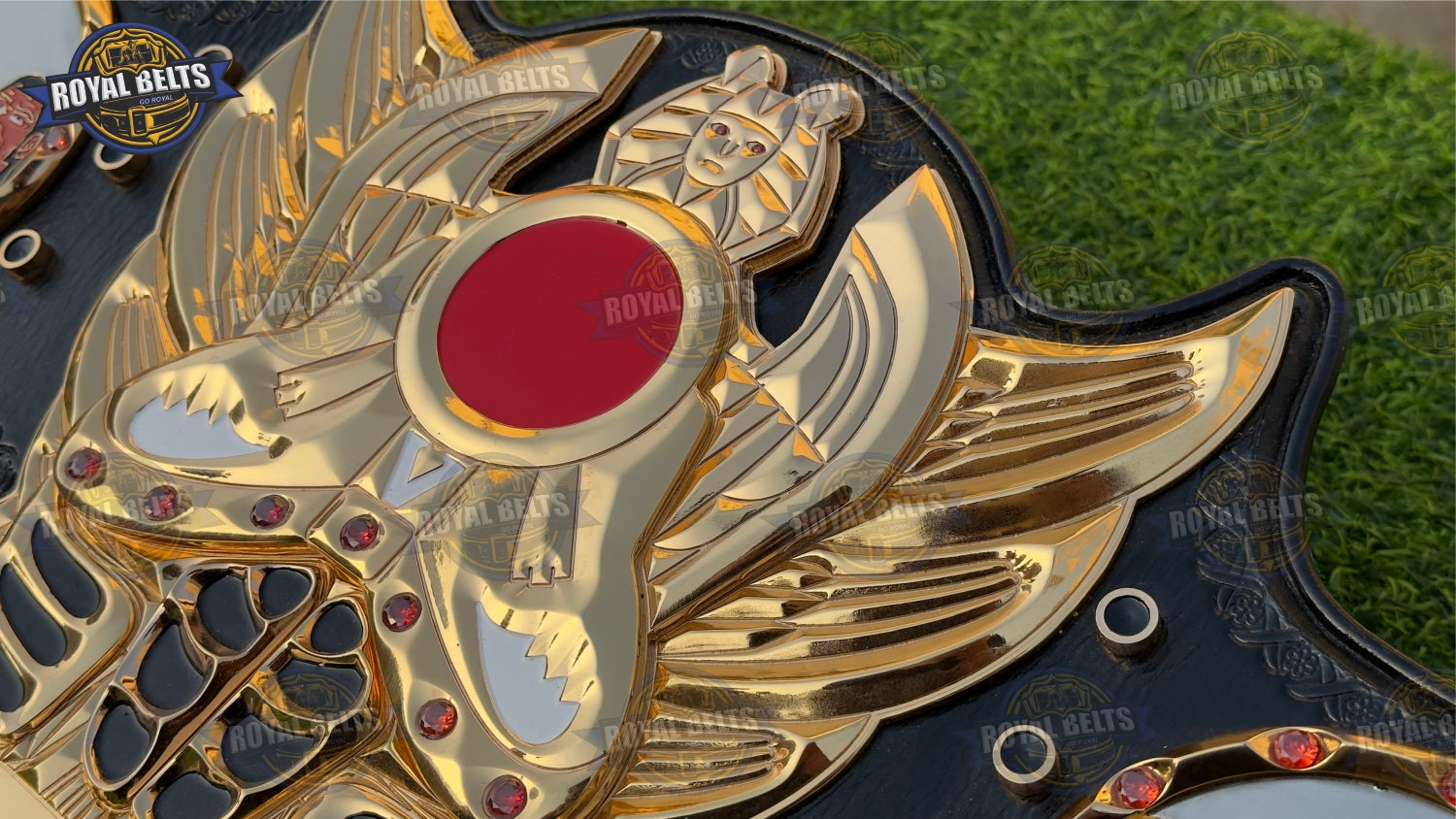 Tiger Mask 3D HD CNC Belt with polished centerplate and ornate side accents