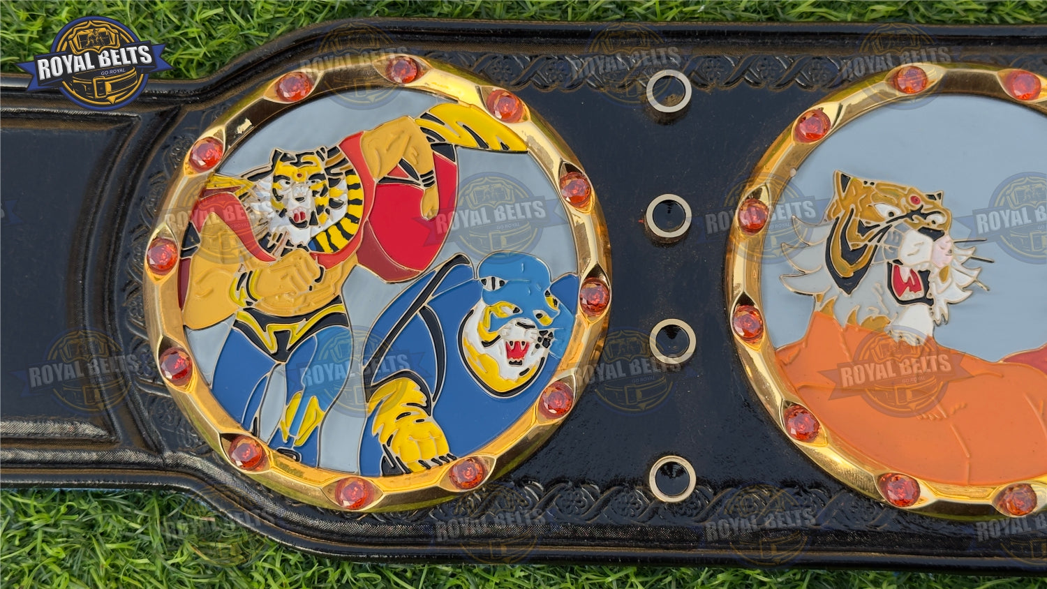 Tiger Mask Naoto Belt with mirror finish gold plates and detailed side plates
