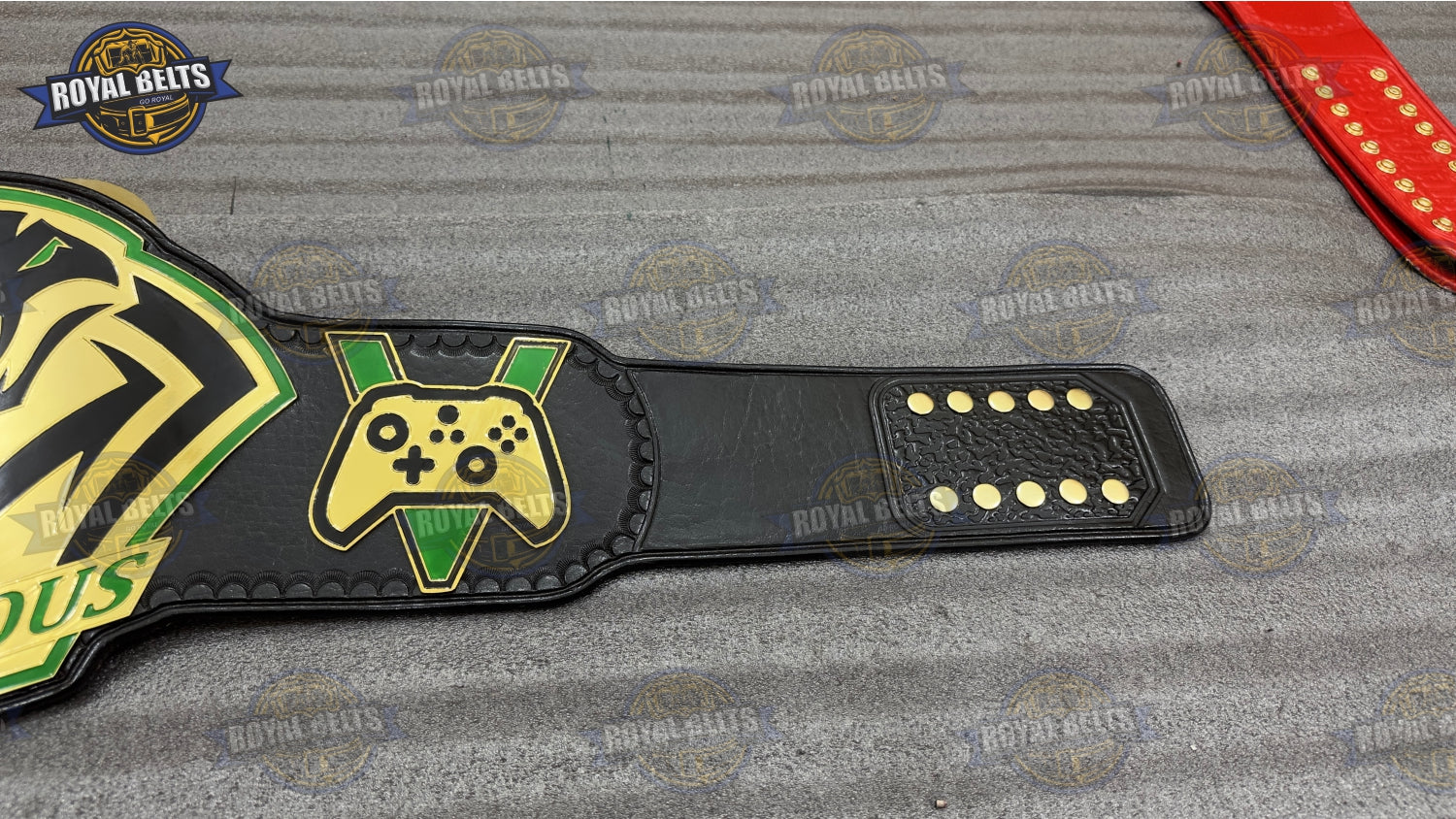 Gaming Championship Title Belt high relief venom emblem with thick polished gold plates
