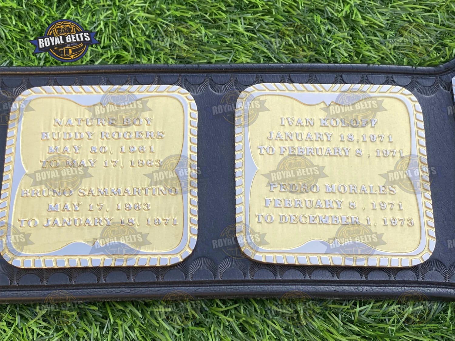 Classic WWF Hogan title belt with thick metal plates and flexible adult size fit