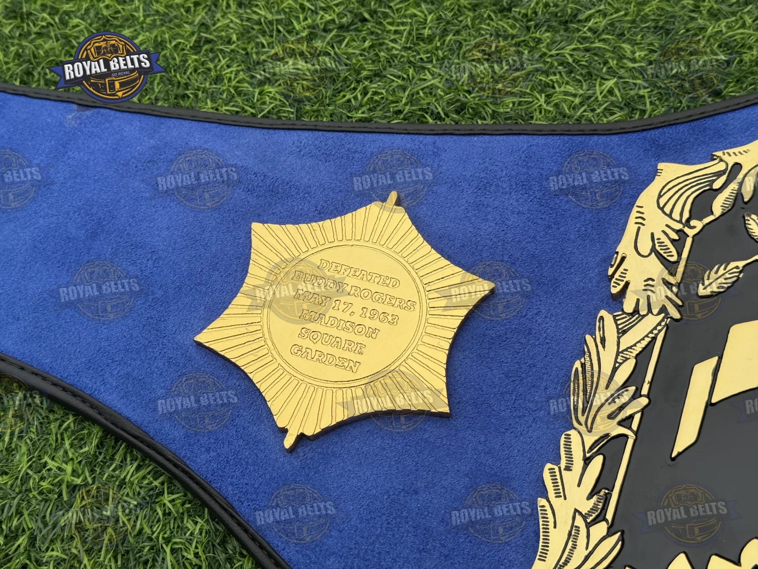 WWWF World Heavyweight Championship Title Belt oversized center plate with classic WWWF branding